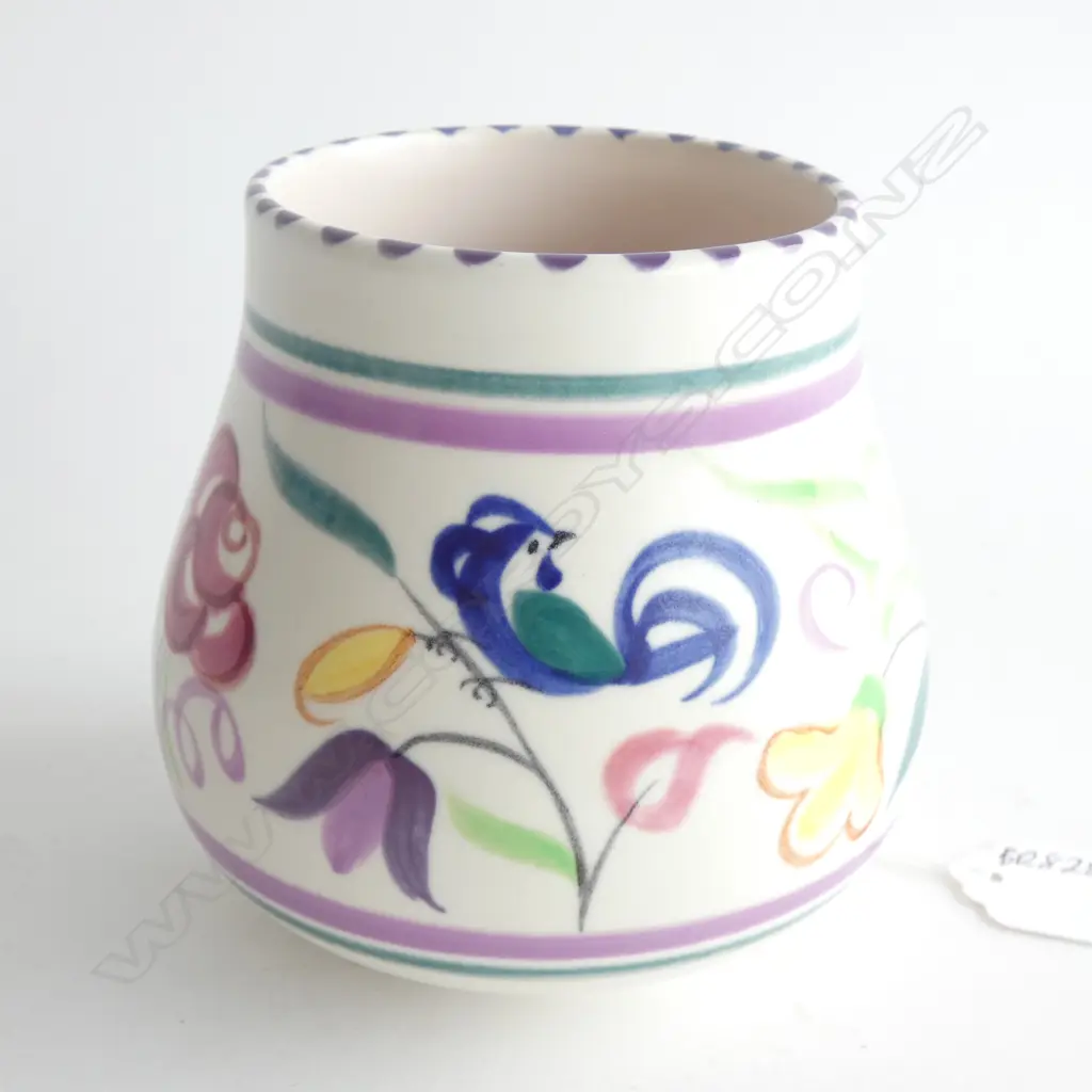 A Poole vase Image 1++
